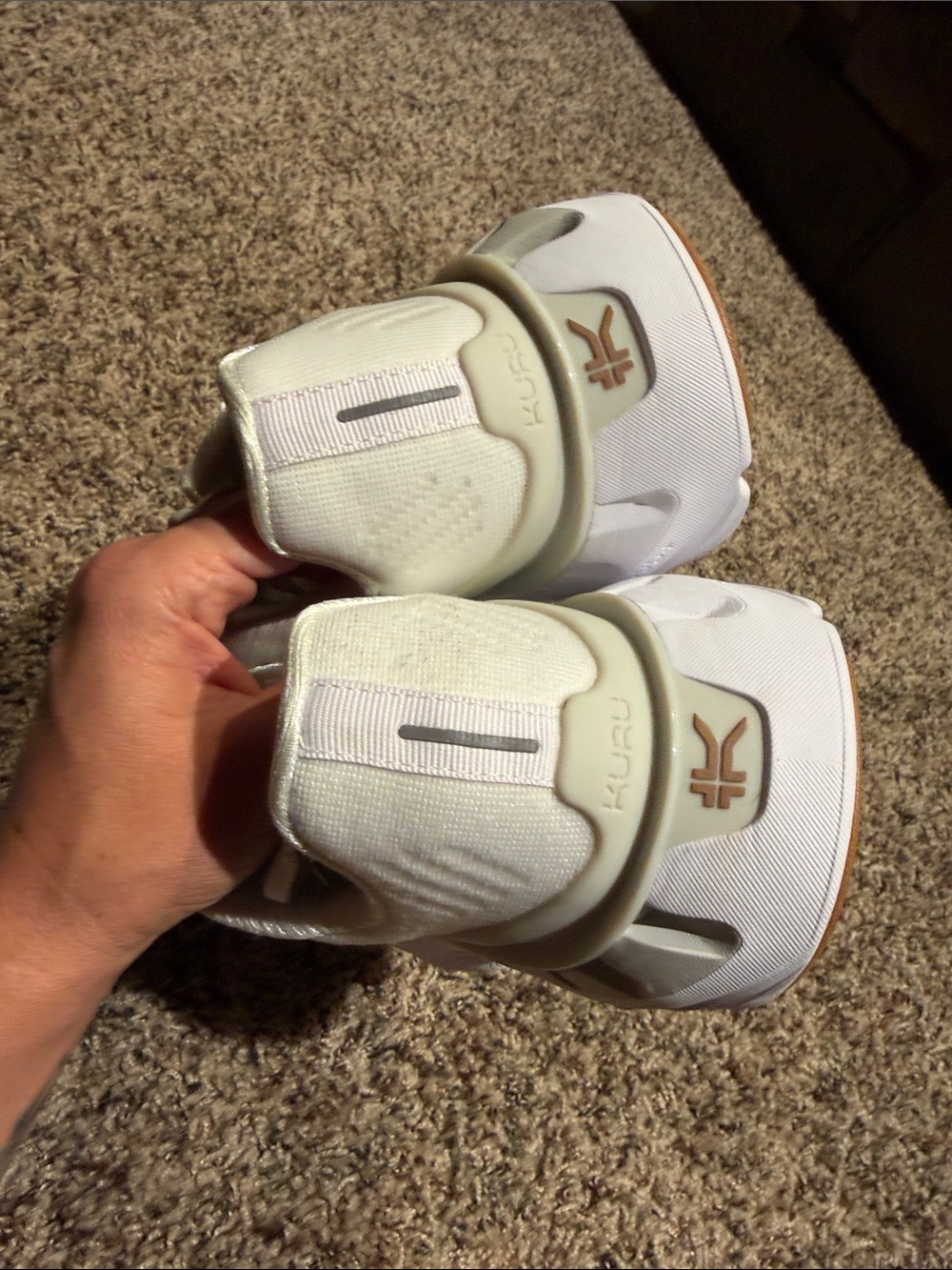 KURU Women’s Triple Max Running Shoe — White with Tan Accent NWOT - Picture 8 of 12